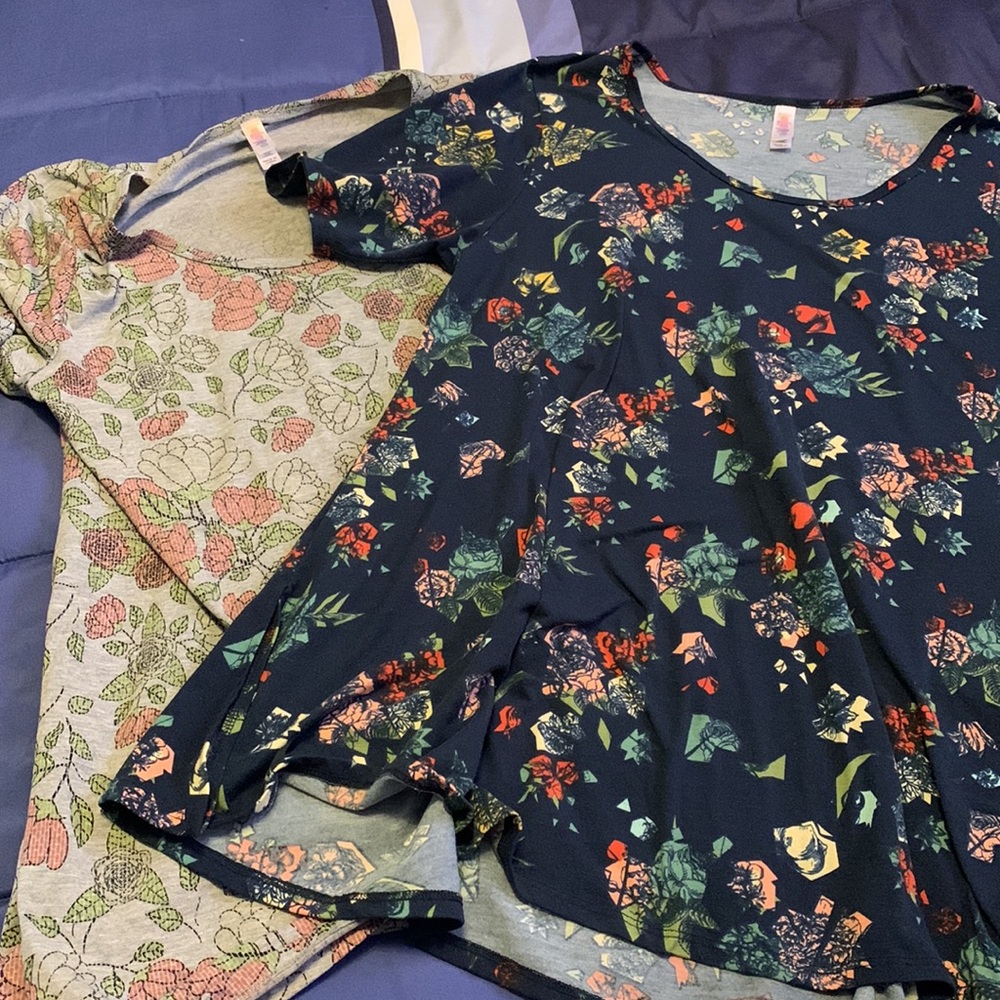 LulaRoe perfect T